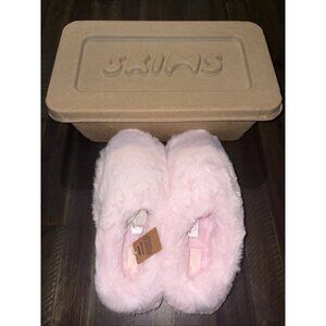 SKIMS Faux Fur Slipper Cherry Blossom Size 6.5 EU 37 NWT Pink Slippers Kardasian